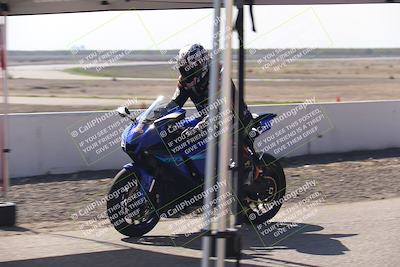 media/Nov-03-2025-Lets Ride (Mon) [[4d74c1c4d3]]/A Group/Grid/